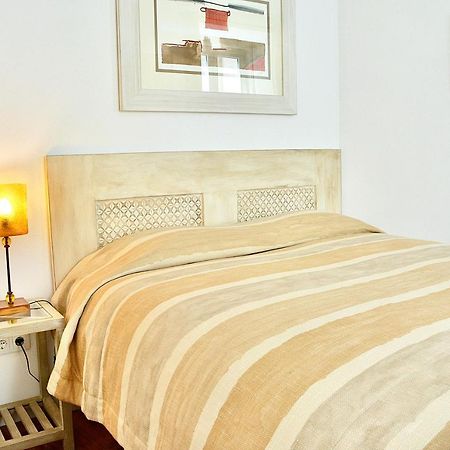 Bright And Spacious Three Bedroom Apt In The Heart Of Lisbon Exterior photo